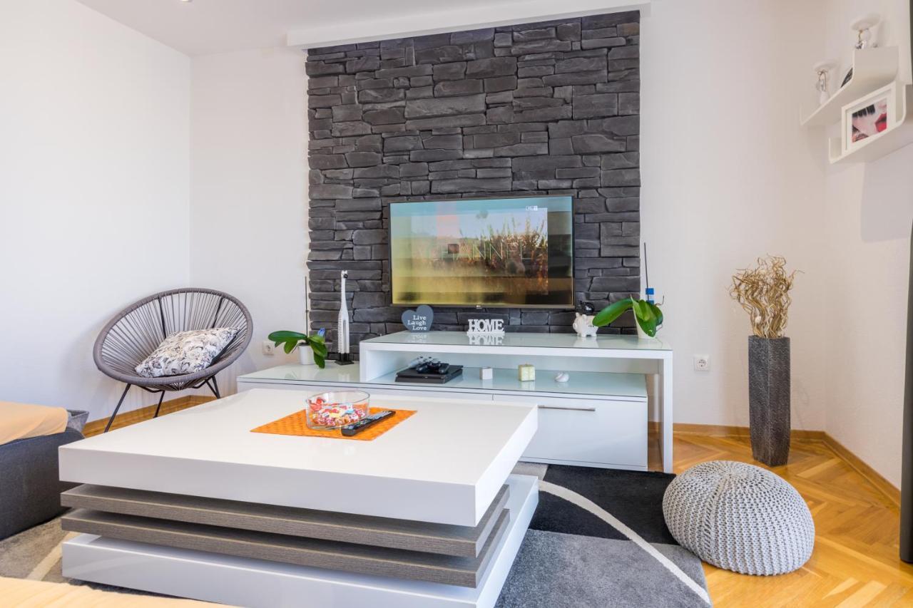 Ferienwohnung Apartman Petra Makarska Exterior foto