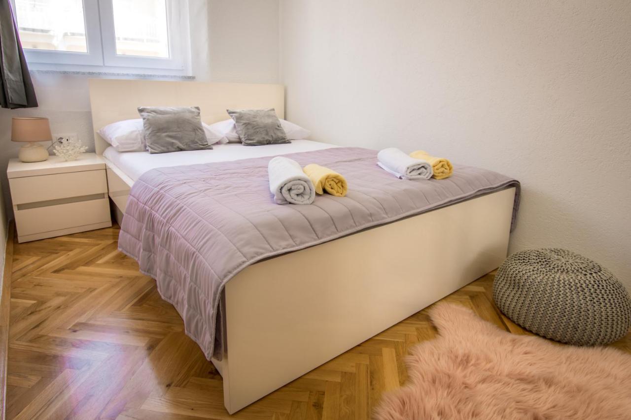 Ferienwohnung Apartman Petra Makarska Exterior foto